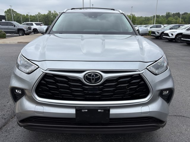 2022 Toyota Highlander XLE FWD