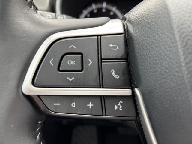 2022 Toyota Highlander XLE FWD