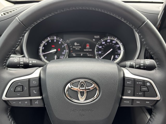 2022 Toyota Highlander XLE FWD