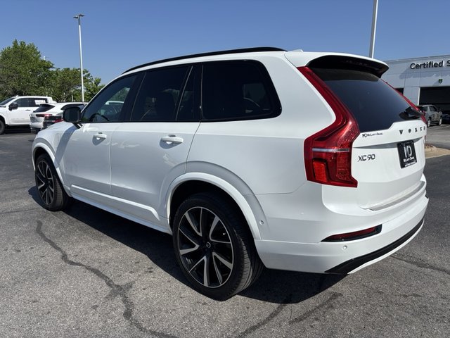 2023 Volvo XC90 Ultimate Dark Theme Recharge