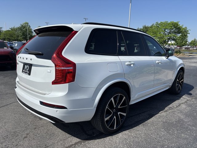 2023 Volvo XC90 Ultimate Dark Theme Recharge