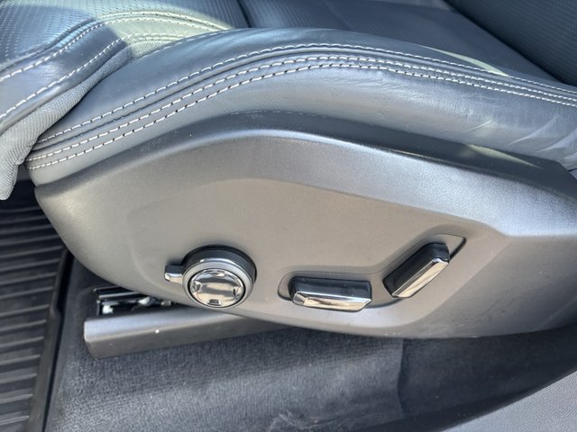 2023 Volvo XC90 Ultimate Dark Theme Recharge