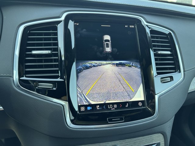 2023 Volvo XC90 Ultimate Dark Theme Recharge