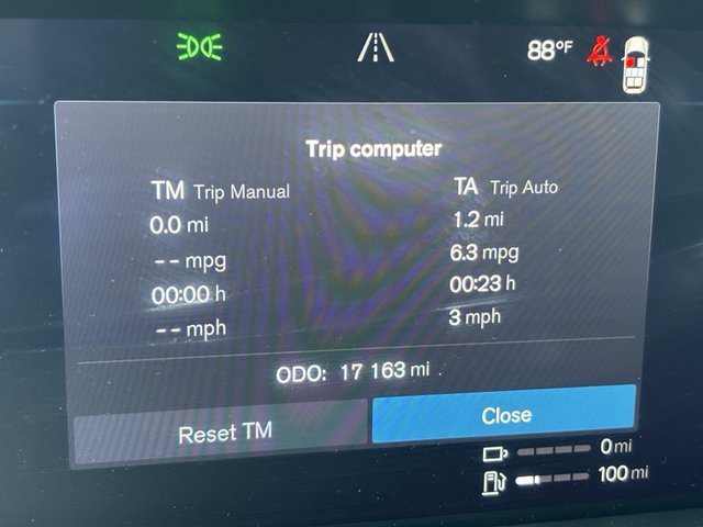 2023 Volvo XC90 Ultimate Dark Theme Recharge