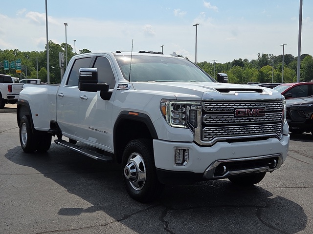 2023 GMC Sierra 3500HD Denali 4WD 172WB