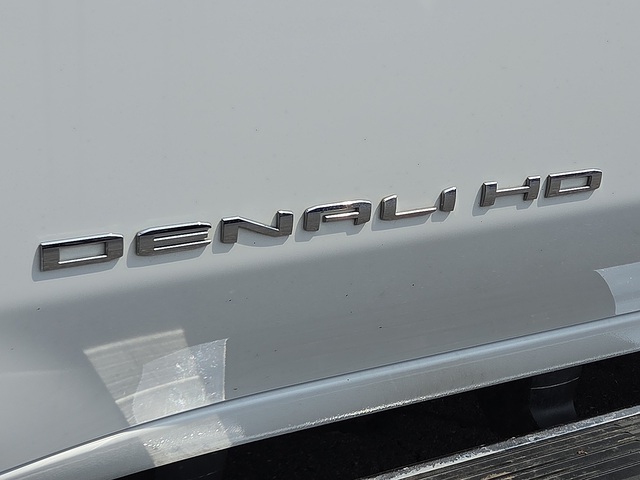 2023 GMC Sierra 3500HD Denali 4WD 172WB