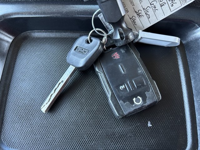 2018 GMC Sierra 1500 SLE 4WD 143WB