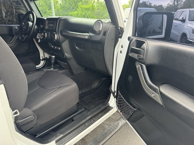 2015 Jeep Wrangler Willys Wheeler 4WD