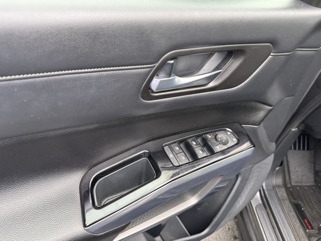 2022 Nissan Pathfinder SL 4WD