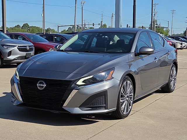 2023 Nissan Altima 2.5 SL