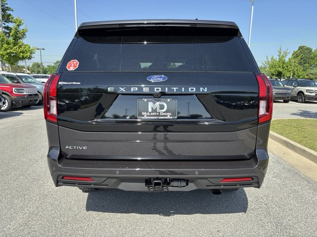 2025 Ford Expedition Active 4WD