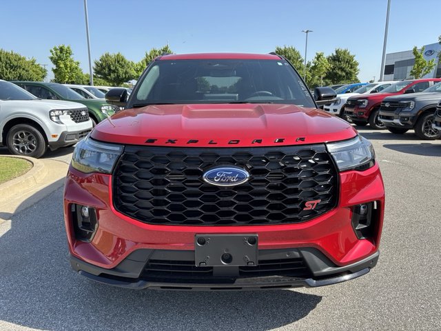 2025 Ford Explorer ST 4WD
