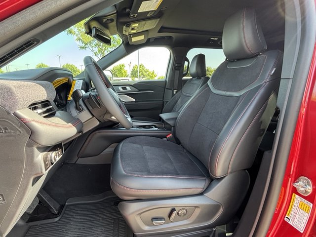 2025 Ford Explorer ST 4WD