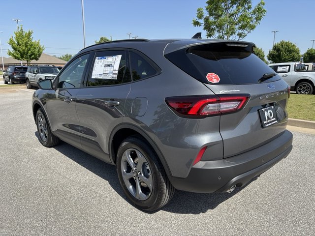 2025 Ford Escape ST-Line FWD