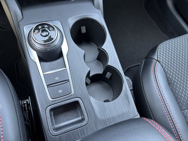 2025 Ford Escape ST-Line FWD