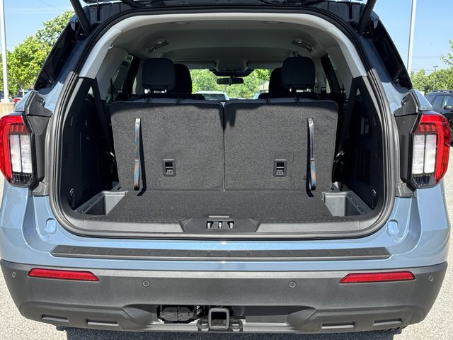 2025 Ford Explorer Active 4WD