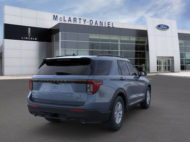 2025 Ford Explorer Active 4WD