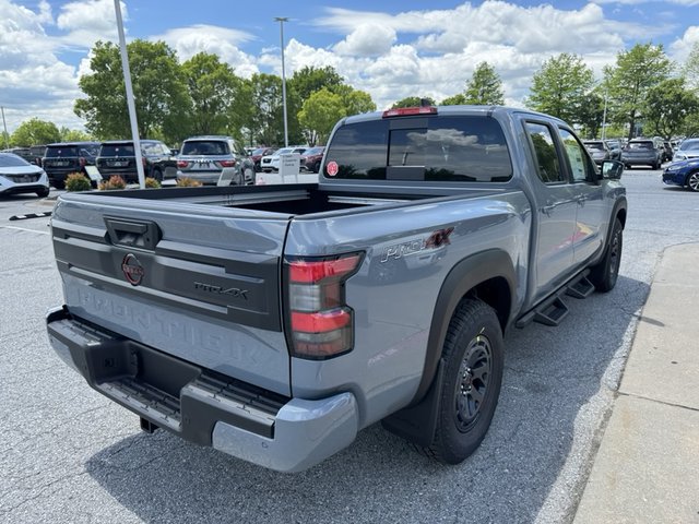 2025 Nissan Frontier PRO-4X 4WD