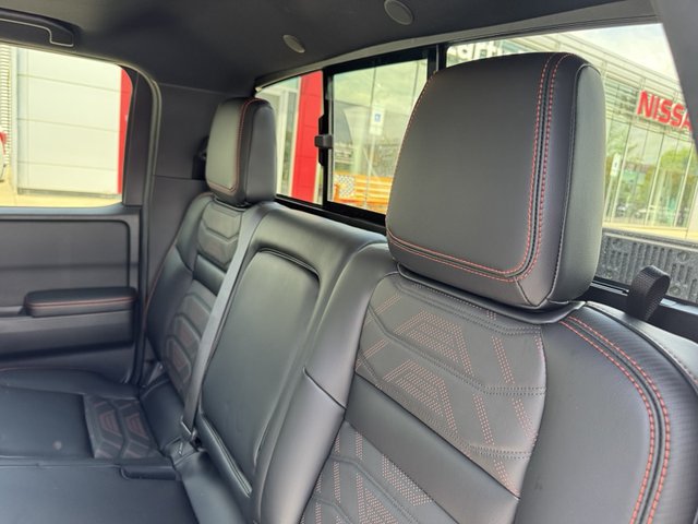 2025 Nissan Frontier PRO-4X 4WD