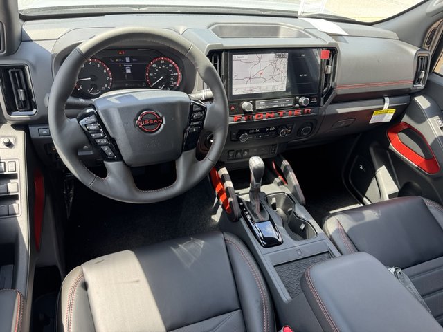 2025 Nissan Frontier PRO-4X 4WD