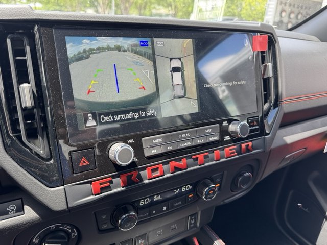 2025 Nissan Frontier PRO-4X 4WD