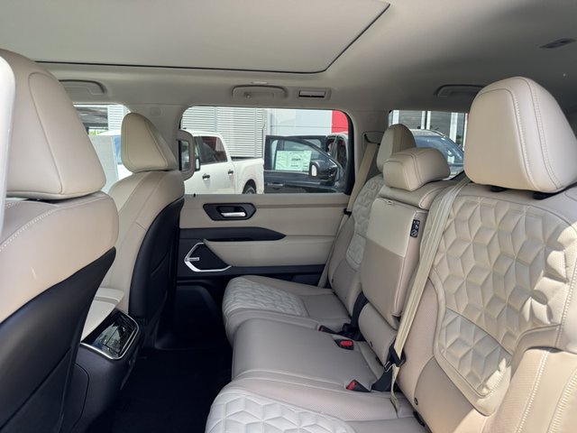 2025 Nissan Armada Platinum 4WD