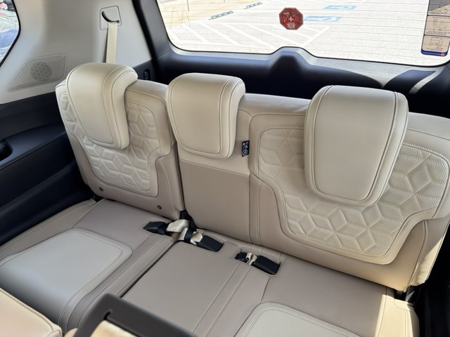 2025 Nissan Armada Platinum 4WD