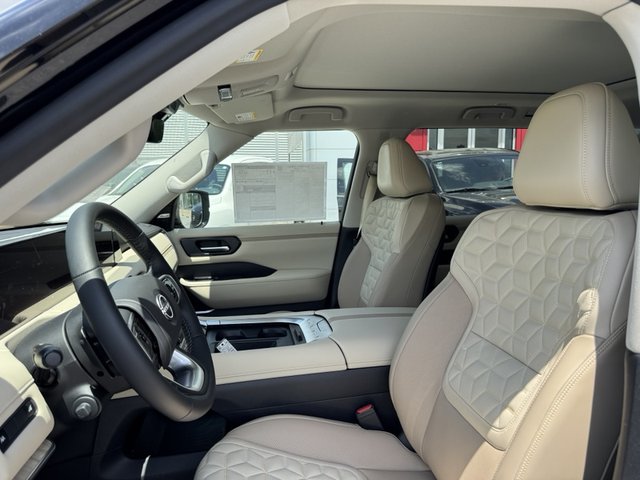 2025 Nissan Armada Platinum 4WD