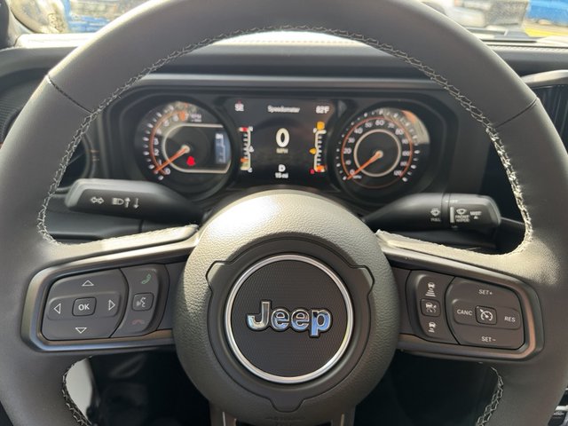 2025 Jeep Gladiator Mojave 4WD