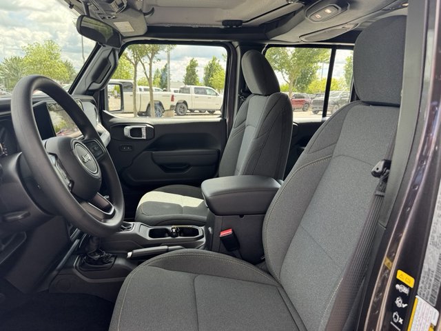 2025 Jeep Gladiator Sport 4WD