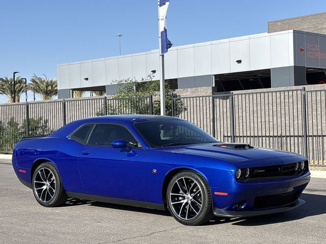 2018 Dodge Challenger 392 Hemi Scat Pack Shaker