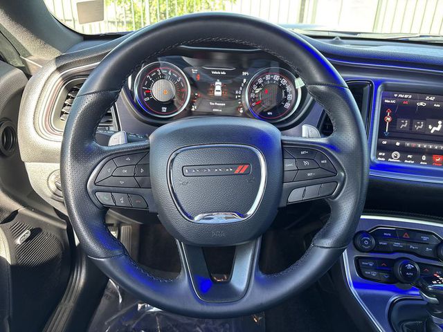 2018 Dodge Challenger 392 Hemi Scat Pack Shaker