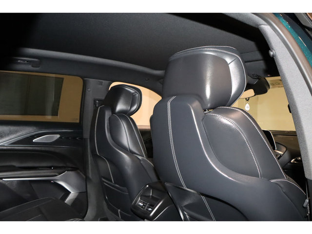 2024 Cadillac Lyriq Sport w/1SJ