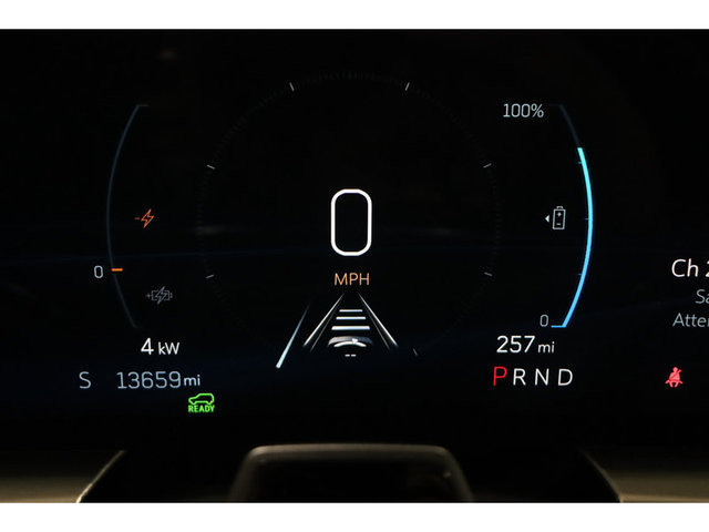 2024 Cadillac Lyriq Sport w/1SJ