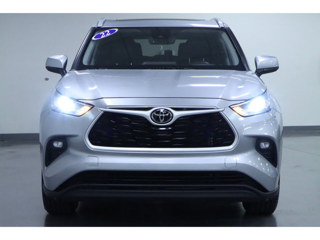 2022 Toyota Highlander XLE FWD