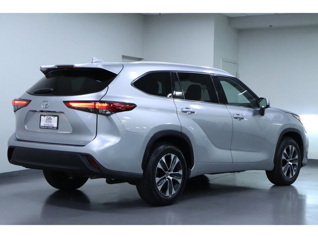 2022 Toyota Highlander XLE FWD
