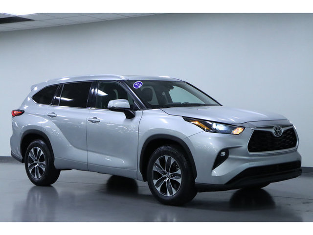 2022 Toyota Highlander XLE FWD