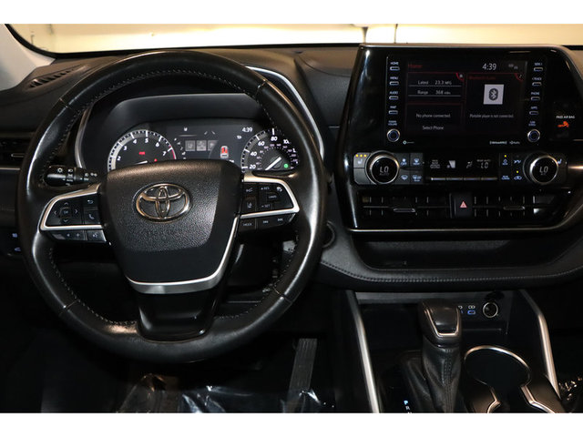 2022 Toyota Highlander XLE FWD