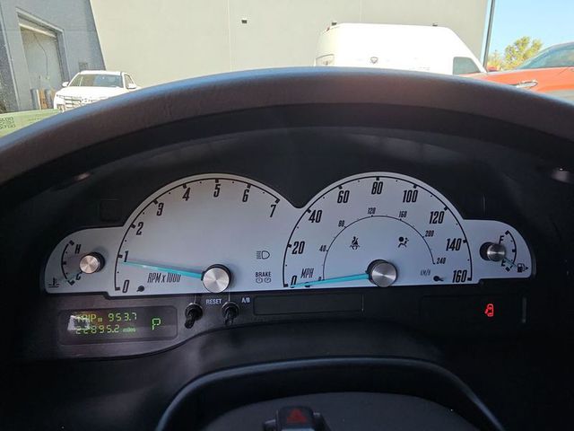 2002 Ford Thunderbird Deluxe