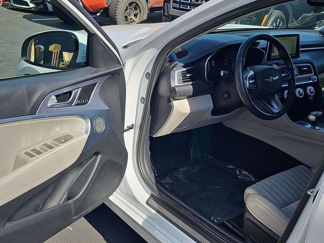 2020 Genesis G70 2.0T RWD