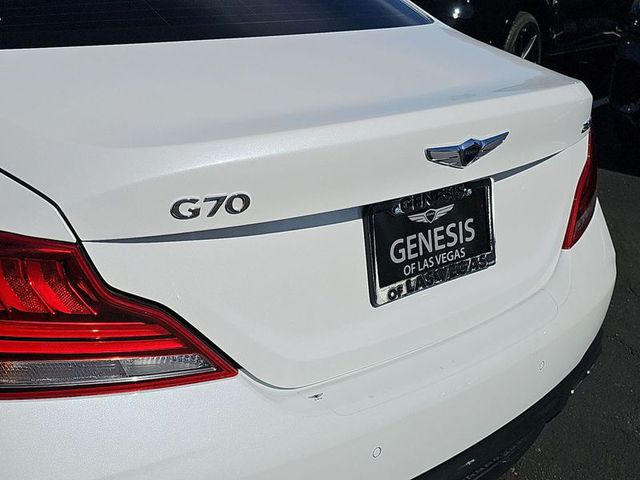 2020 Genesis G70 2.0T RWD