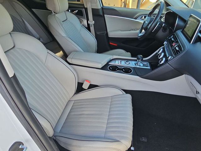 2020 Genesis G70 2.0T RWD