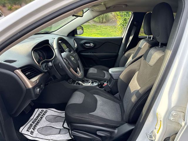 2016 Jeep Cherokee Altitude