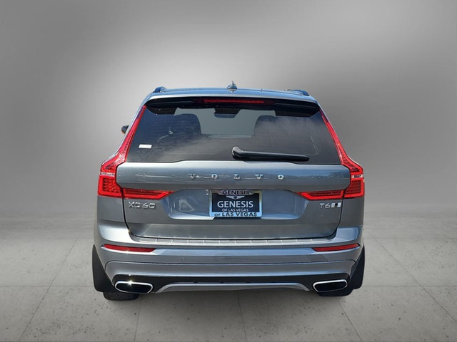2020 Volvo XC60 R-Design