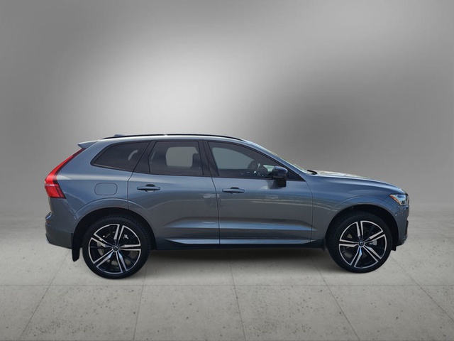 2020 Volvo XC60 R-Design