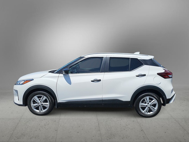 2023 Nissan Kicks S FWD
