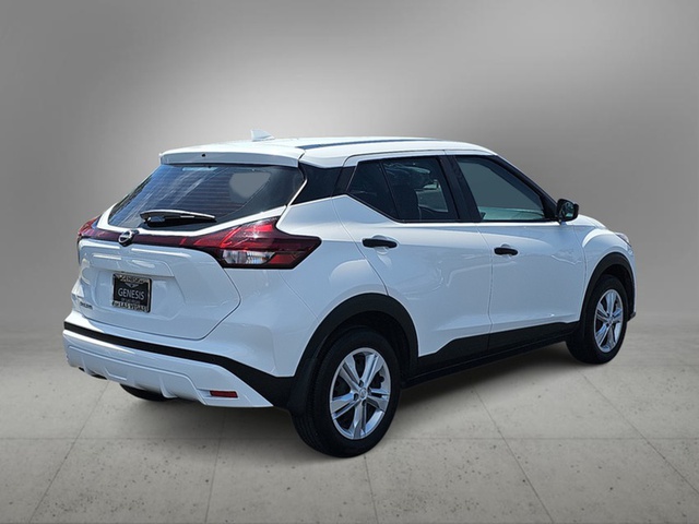 2023 Nissan Kicks S FWD