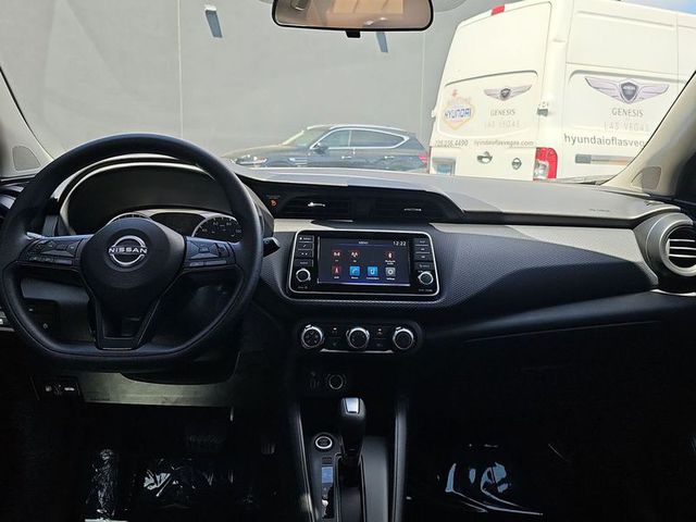 2023 Nissan Kicks S FWD