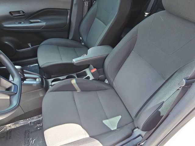 2023 Nissan Kicks S FWD