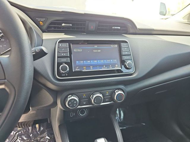 2023 Nissan Kicks S FWD